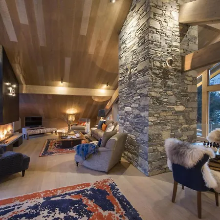 Chalet The Unique Luxury Of A Chalet In 5b